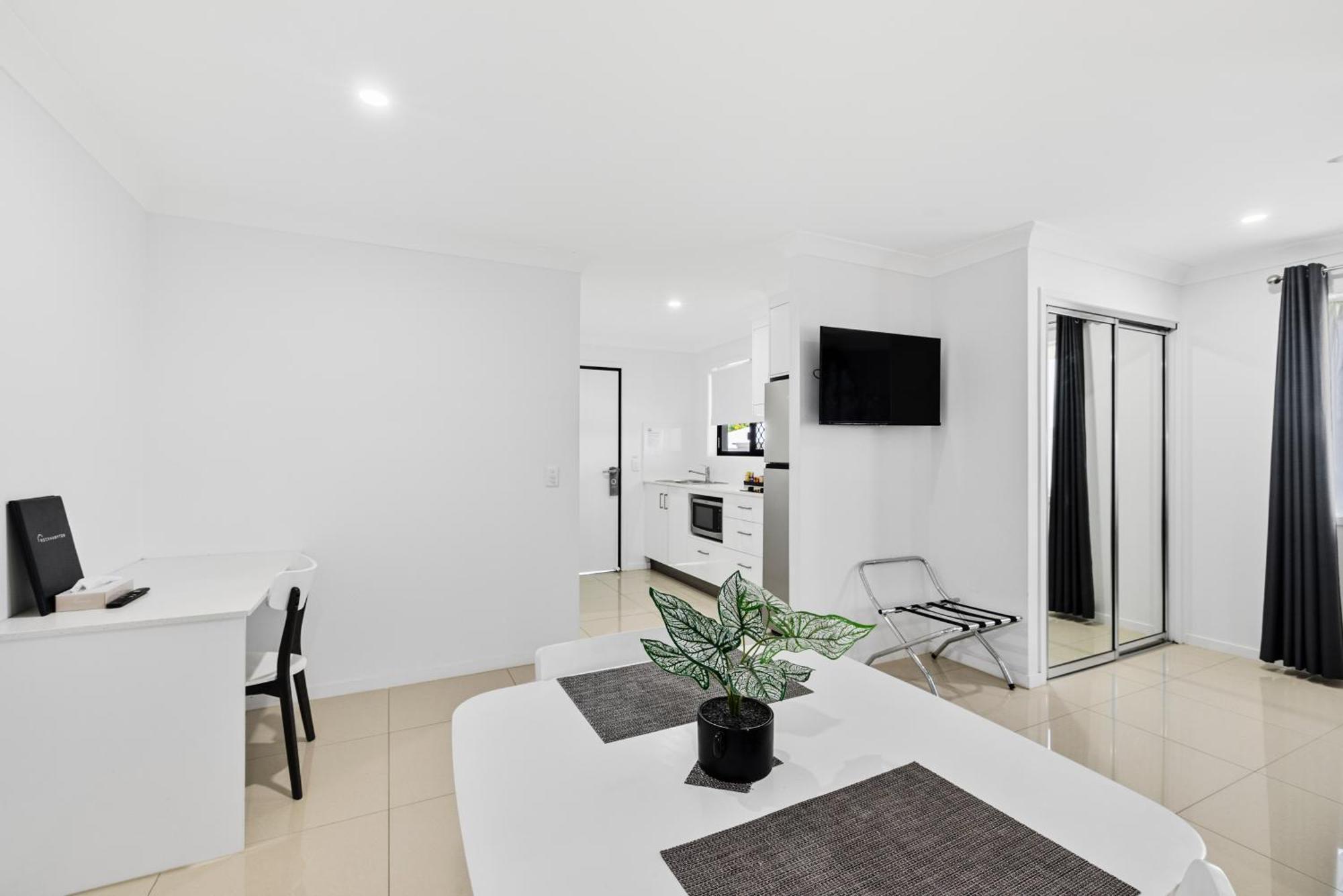 روكهامبتون Casa Nostra Motel المظهر الخارجي الصورة