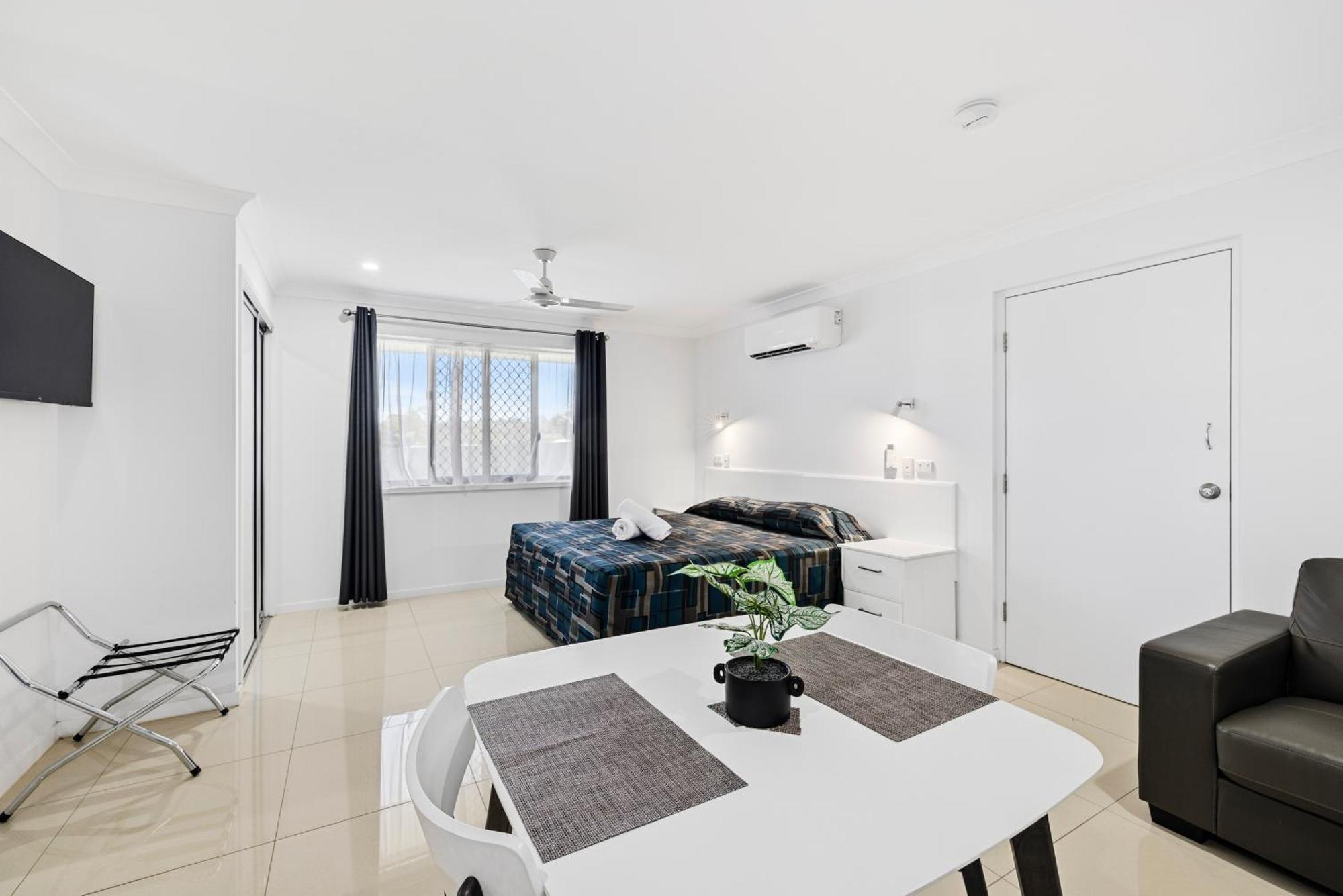 روكهامبتون Casa Nostra Motel المظهر الخارجي الصورة
